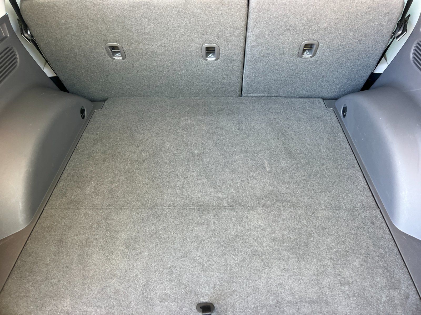2024 Hyundai IONIQ 5 SEL — full photo 15 of 29