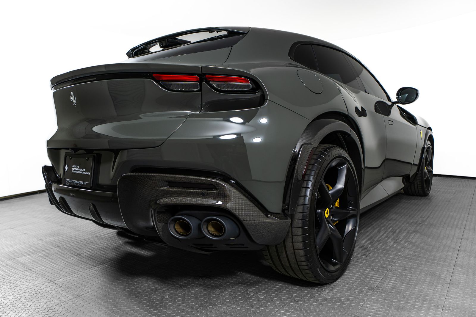 2025 Ferrari Purosangue — foto completa 5 de 66