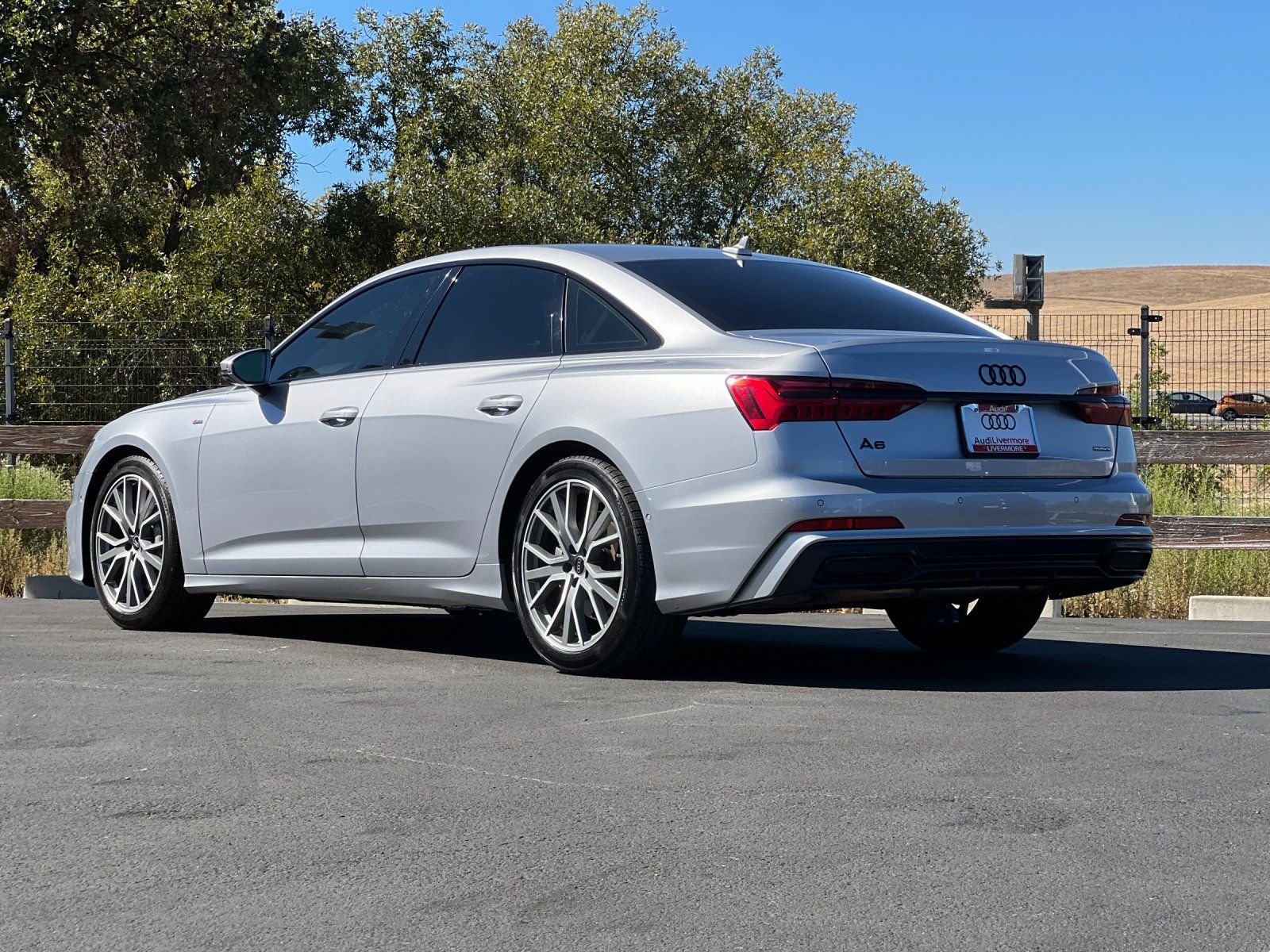2023 Audi A6 55 Premium Plus — full photo 4 of 28