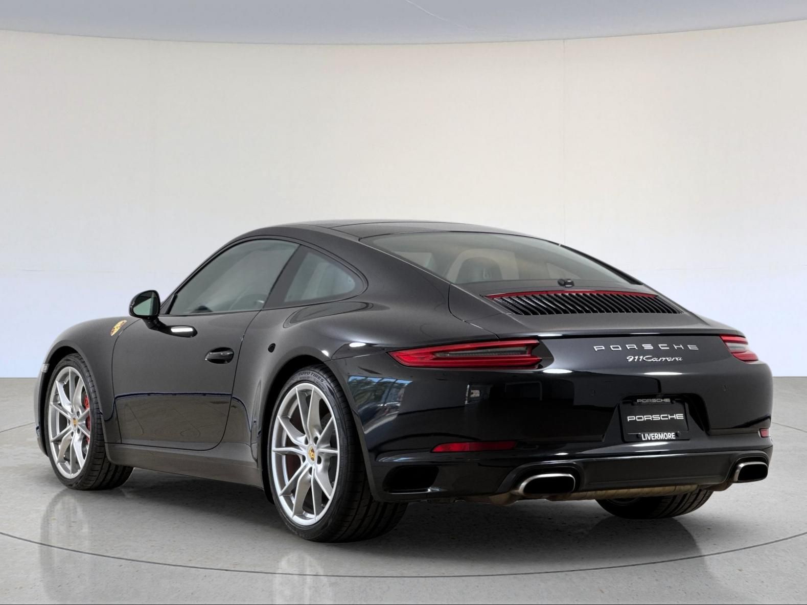 2017 Porsche 911 Carrera — full photo 4 of 29