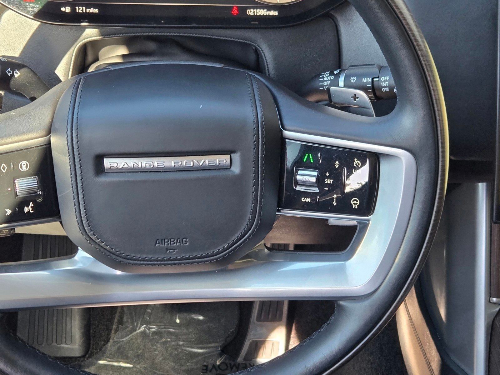 2024 Land Rover Range Rover Autobiography — full photo 18 of 46