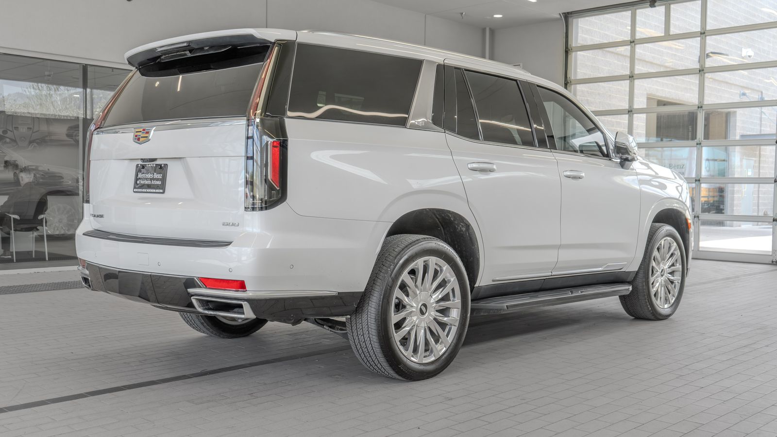 2023 Cadillac Escalade Premium Luxury — foto completa 29 de 35