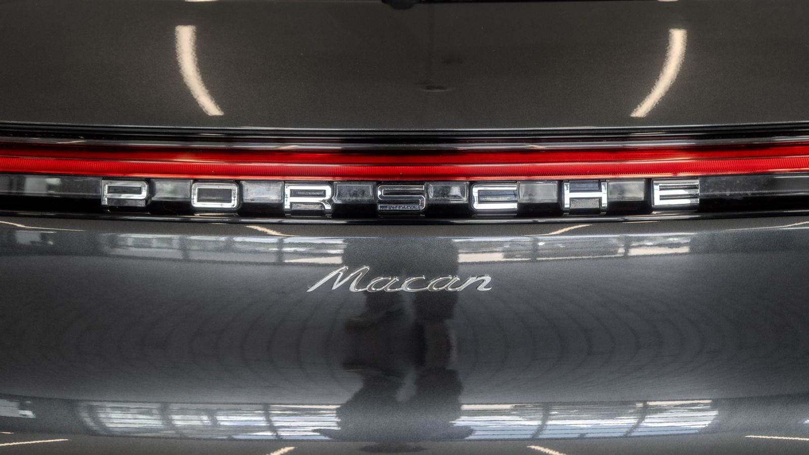 2023 Porsche Macan Base — foto completa 23 de 35