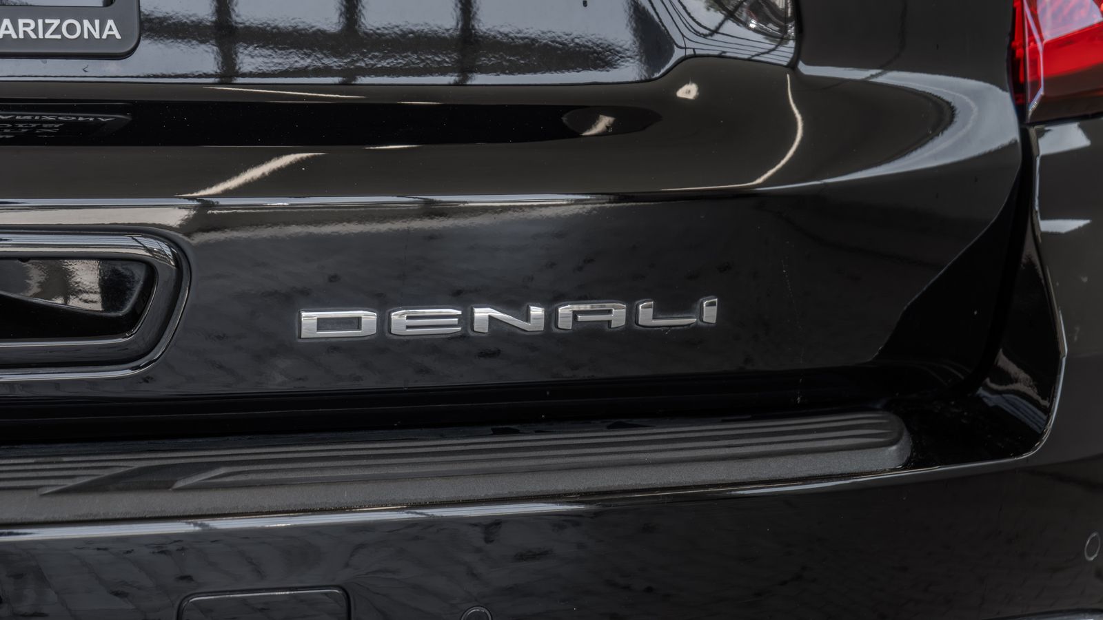 2024 GMC Yukon XL Denali Ultimate — foto completa 24 de 35
