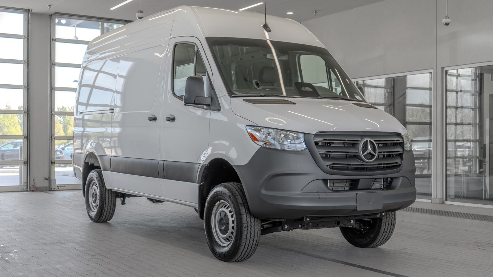 2025 Mercedes-Benz Sprinter 2500 Cargo 144 WB — foto completa 21 de 35