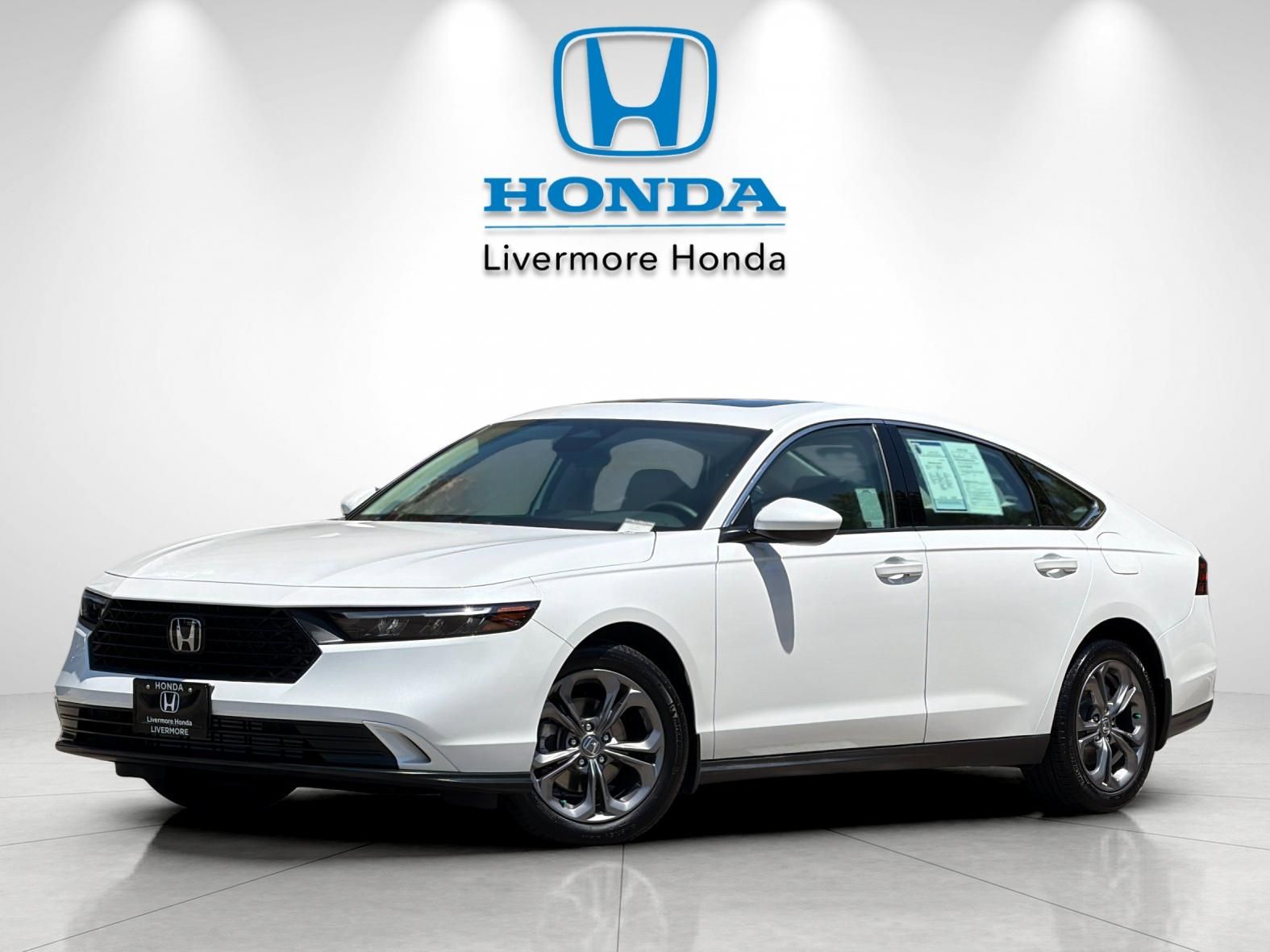 2024 Honda Accord EX — foto completa 2 de 27