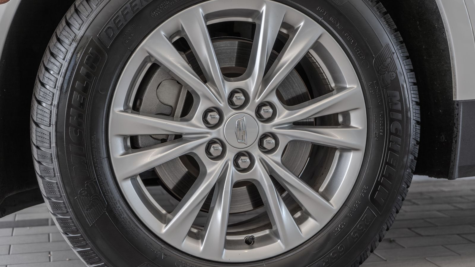 2020 Cadillac XT5 Luxury — foto completa 31 de 34