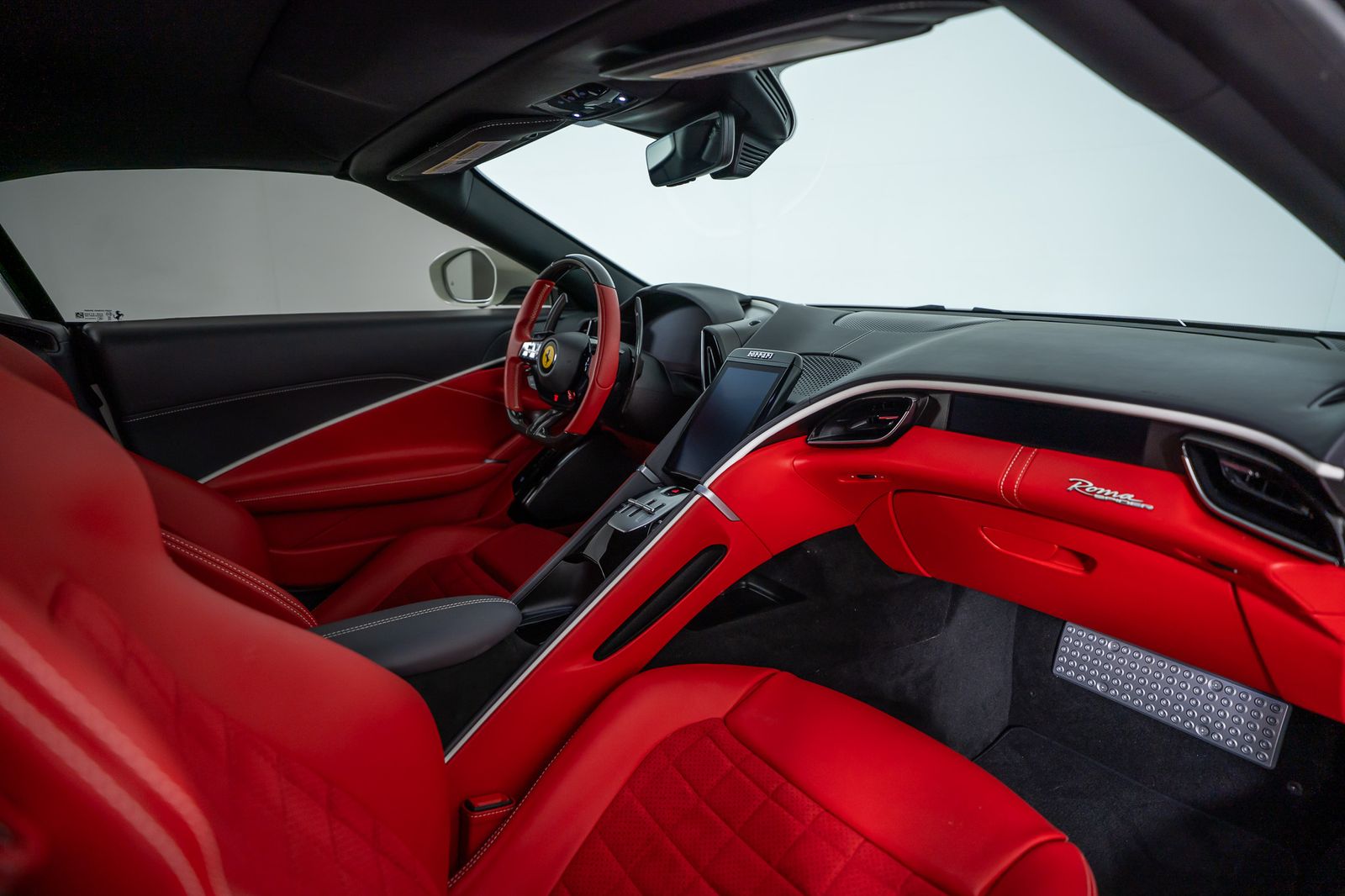 2025 Ferrari Roma Spider — foto completa 44 de 51