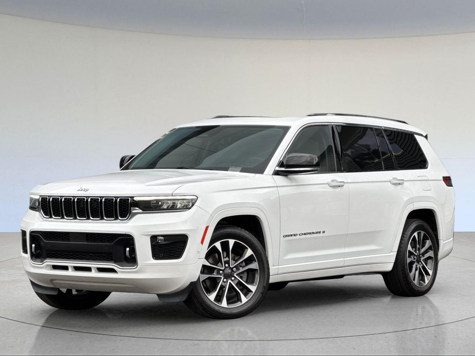 2021 Jeep Grand Cherokee L Overland — foto completa 2 de 31