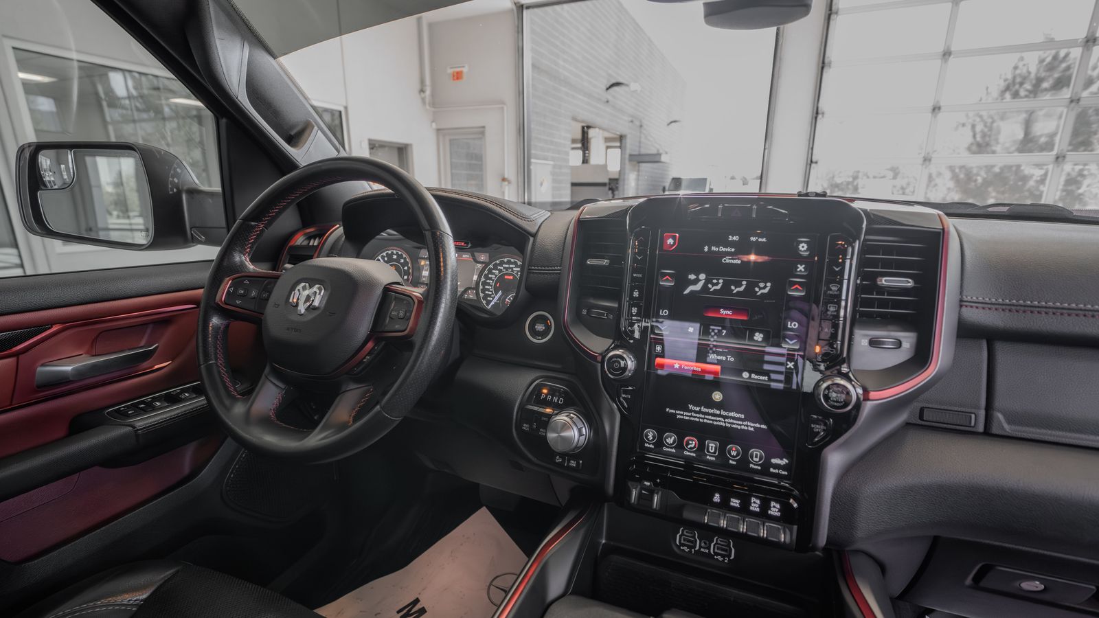 2020 Ram 1500 Rebel — foto completa 19 de 34
