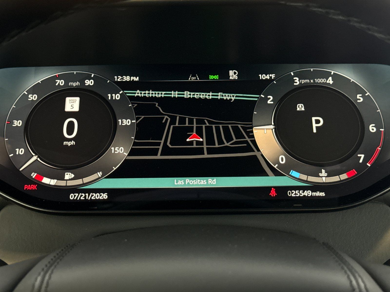 2025 Land Rover Range Rover Sport SE — foto completa 24 de 29