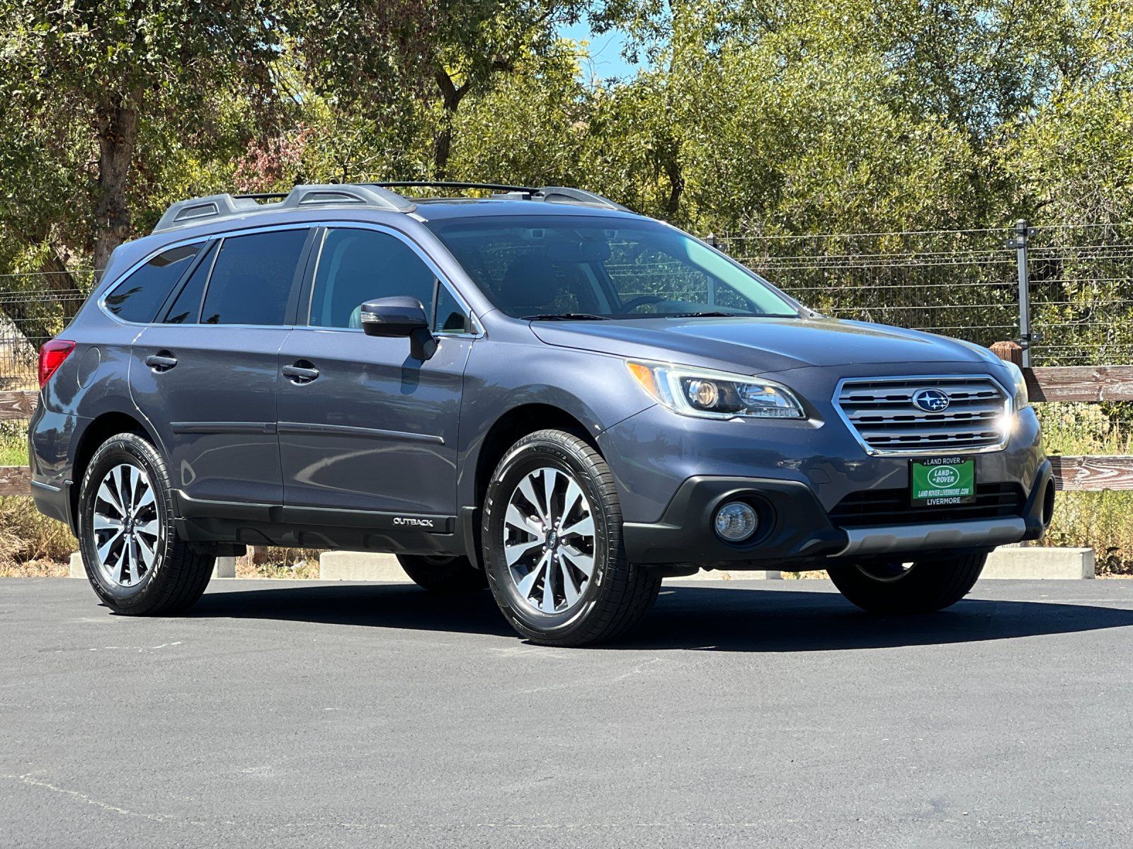 2016 Subaru Outback 2.5i — foto completa 8 de 29