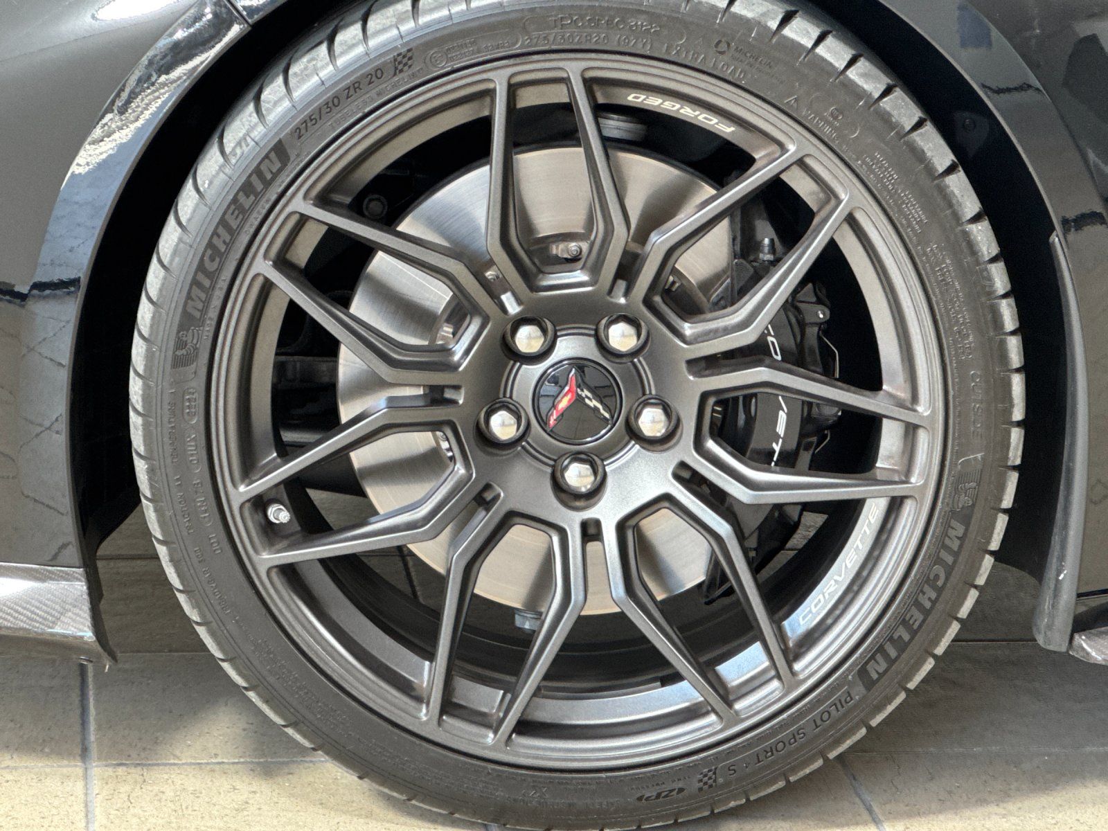 2024 Chevrolet Corvette Z06 — foto completa 22 de 26