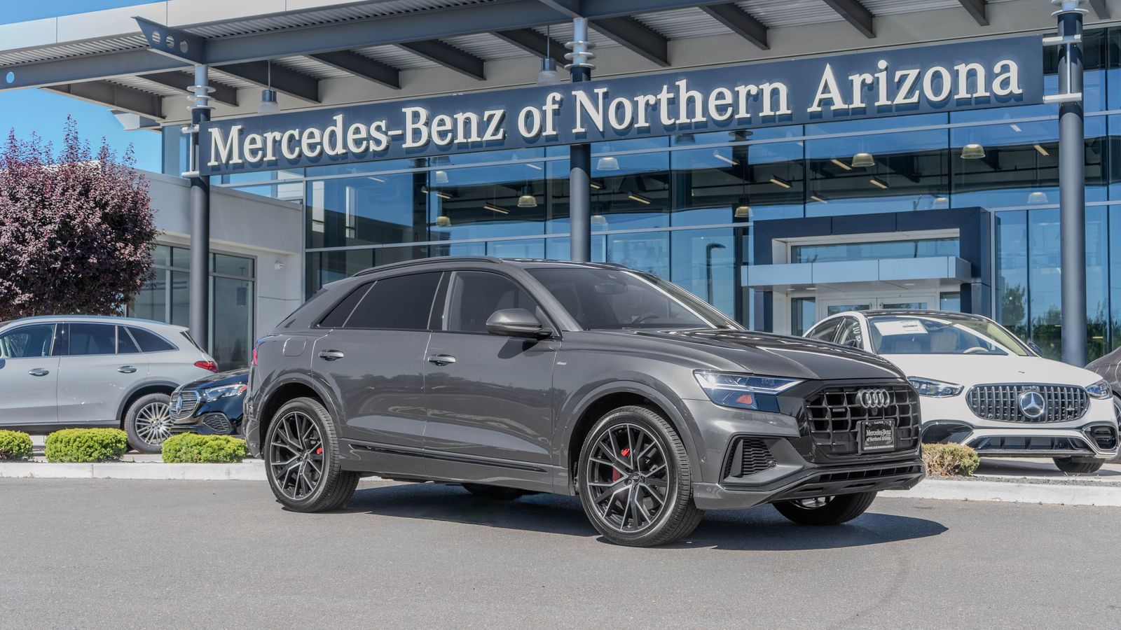 2020 Audi Q8 55 Premium Plus — foto completa 1 de 34