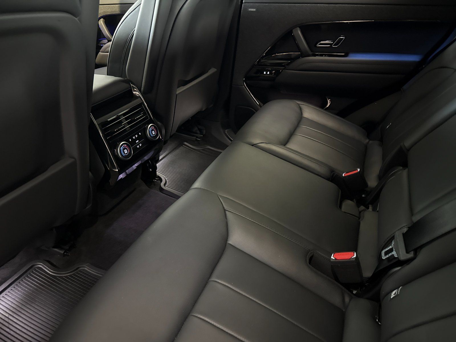 2025 Land Rover Range Rover Sport Autobiography — full photo 11 of 29