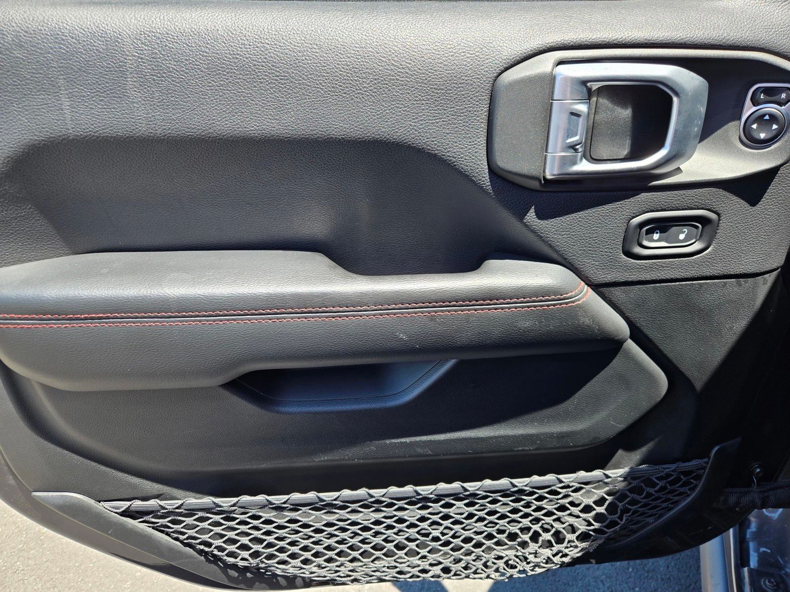 2020 Jeep Wrangler Unlimited Rubicon — full photo 17 of 45