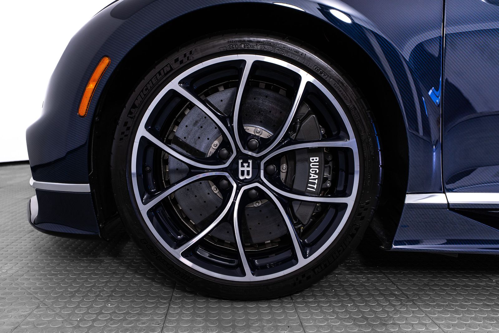 2018 Bugatti Chiron — full photo 27 of 86