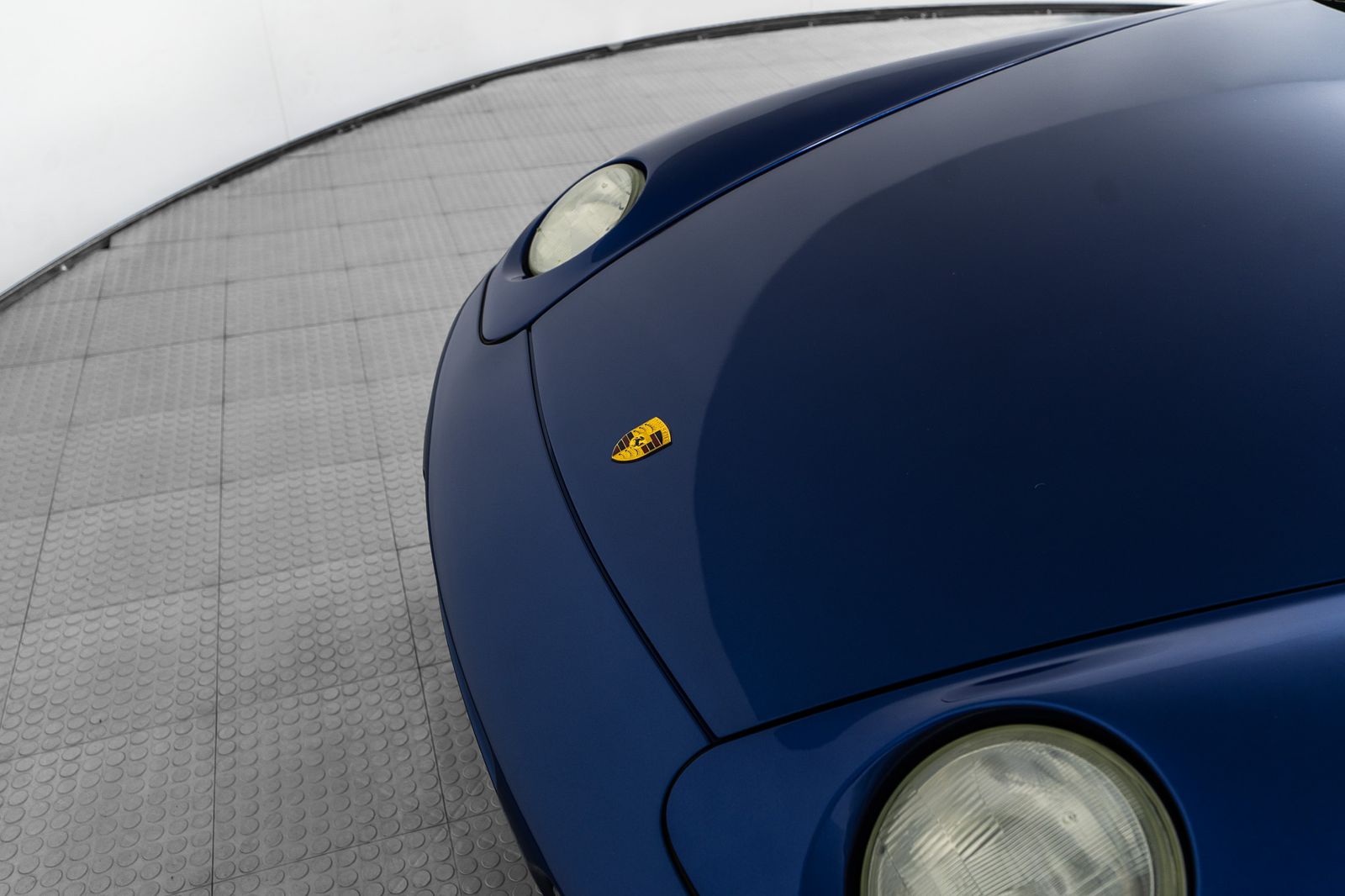1992 Porsche 968 — full photo 16 of 57