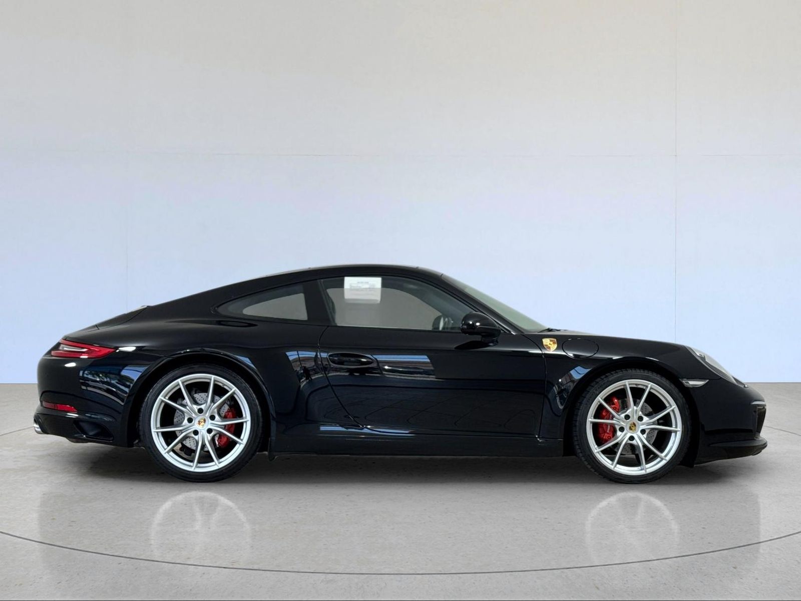 2017 Porsche 911 Carrera — full photo 10 of 29