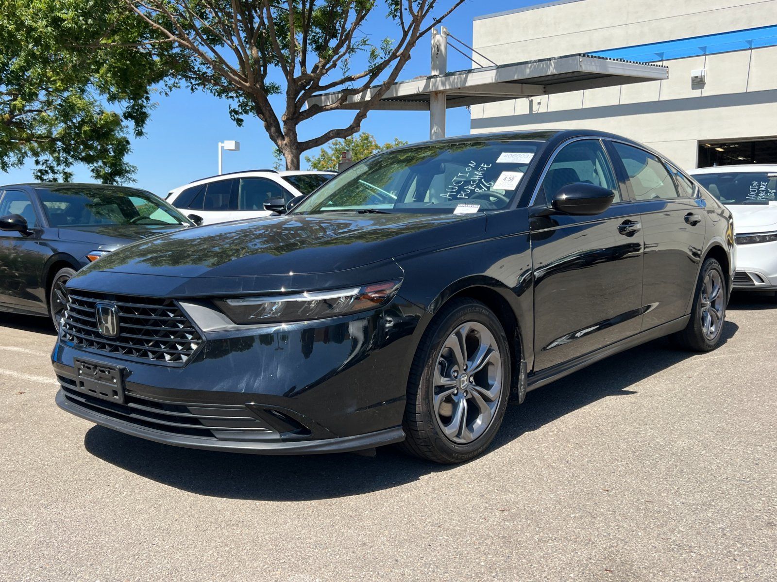 2024 Honda Accord EX — full photo 2 of 3