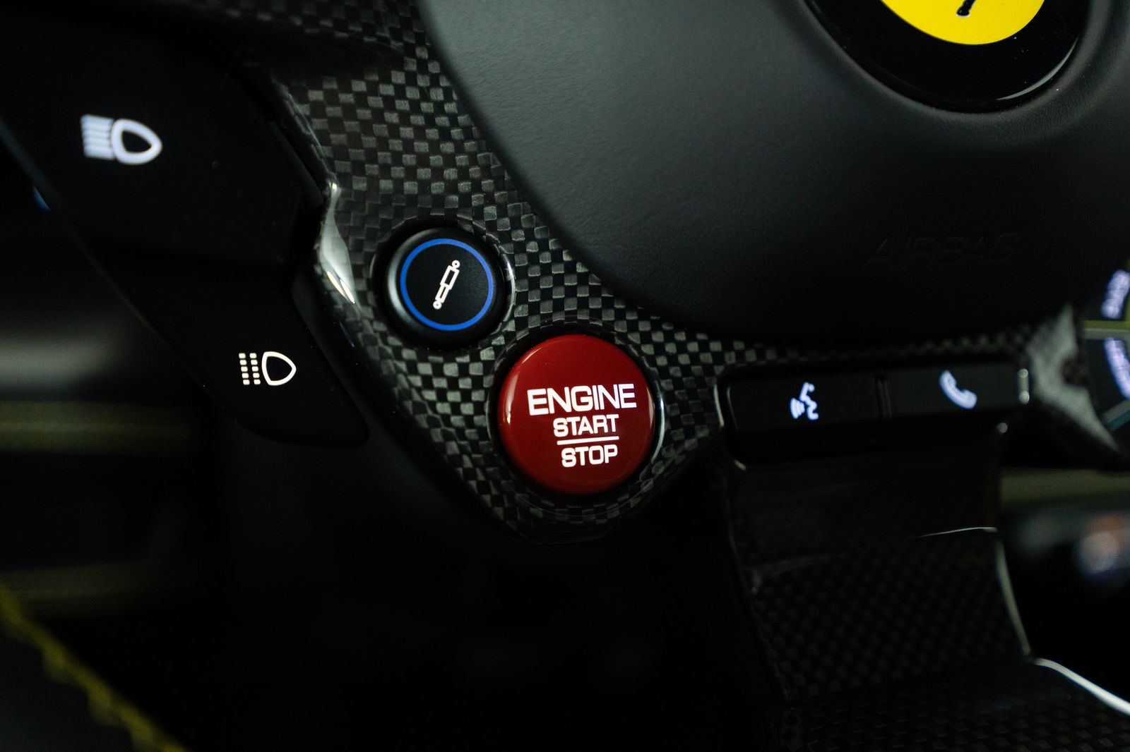 2022 Ferrari F8 Tributo — foto completa 24 de 45