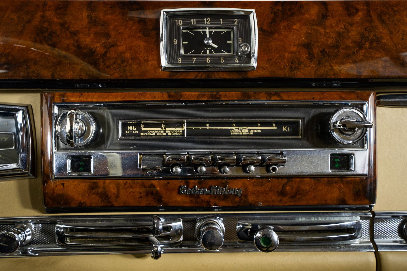 1953 Mercedes-Benz 300-Class — foto completa 24 de 100