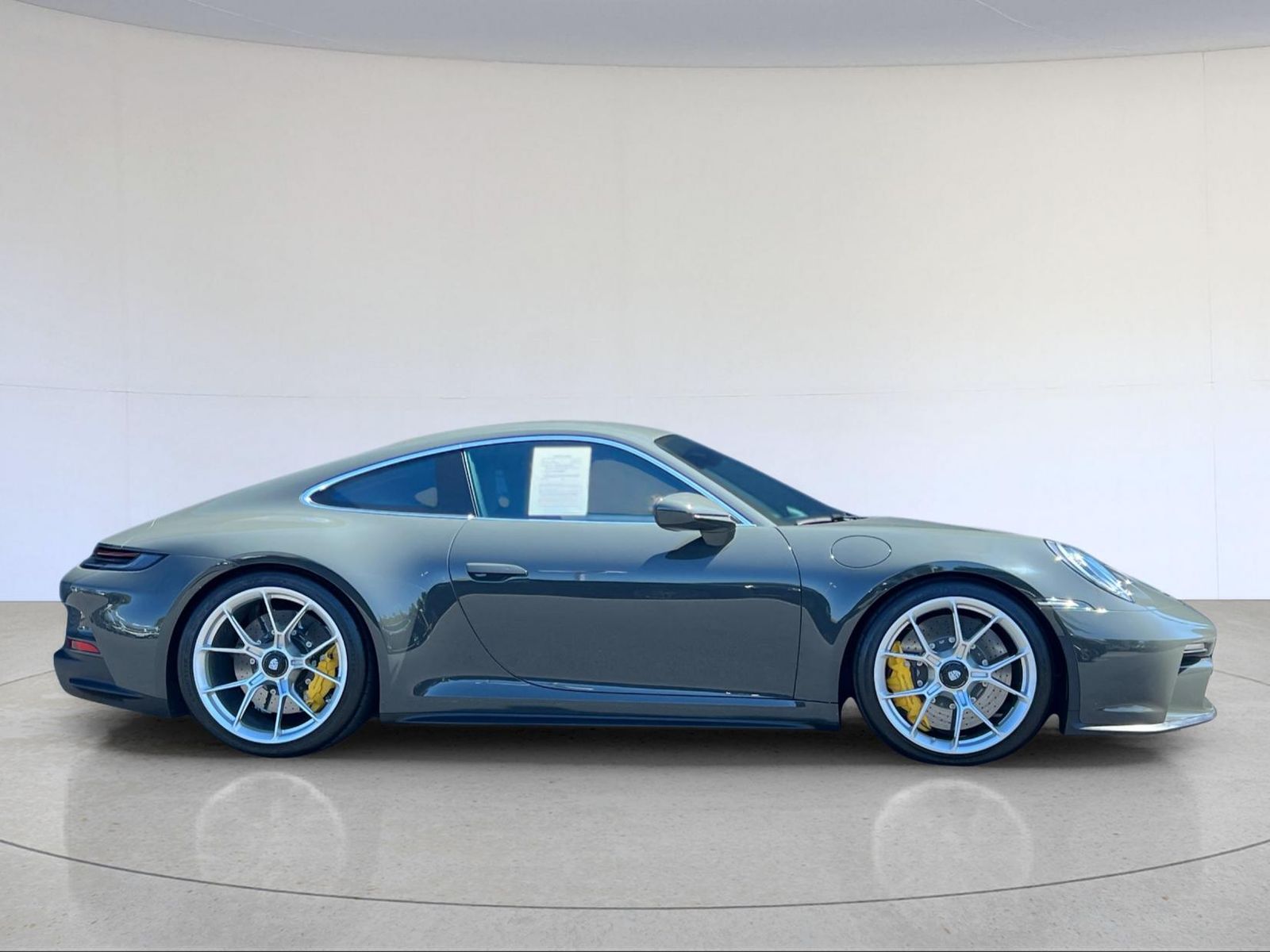 2022 Porsche 911 GT3 — foto completa 10 de 29