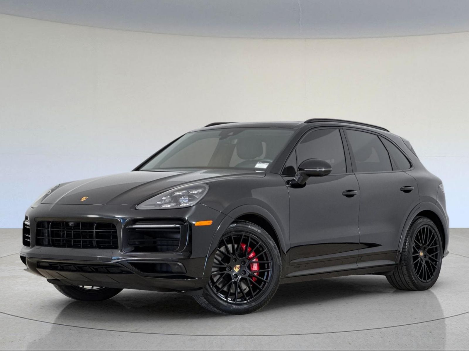 2023 Porsche Cayenne GTS — full photo 1 of 30
