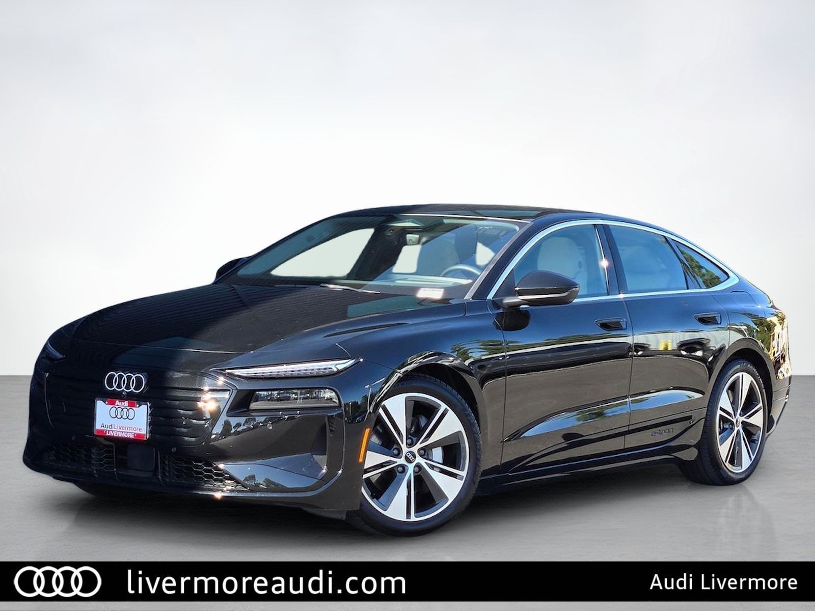 2025 Audi A6 Sportback e-tron Prestige — foto completa 1 de 45