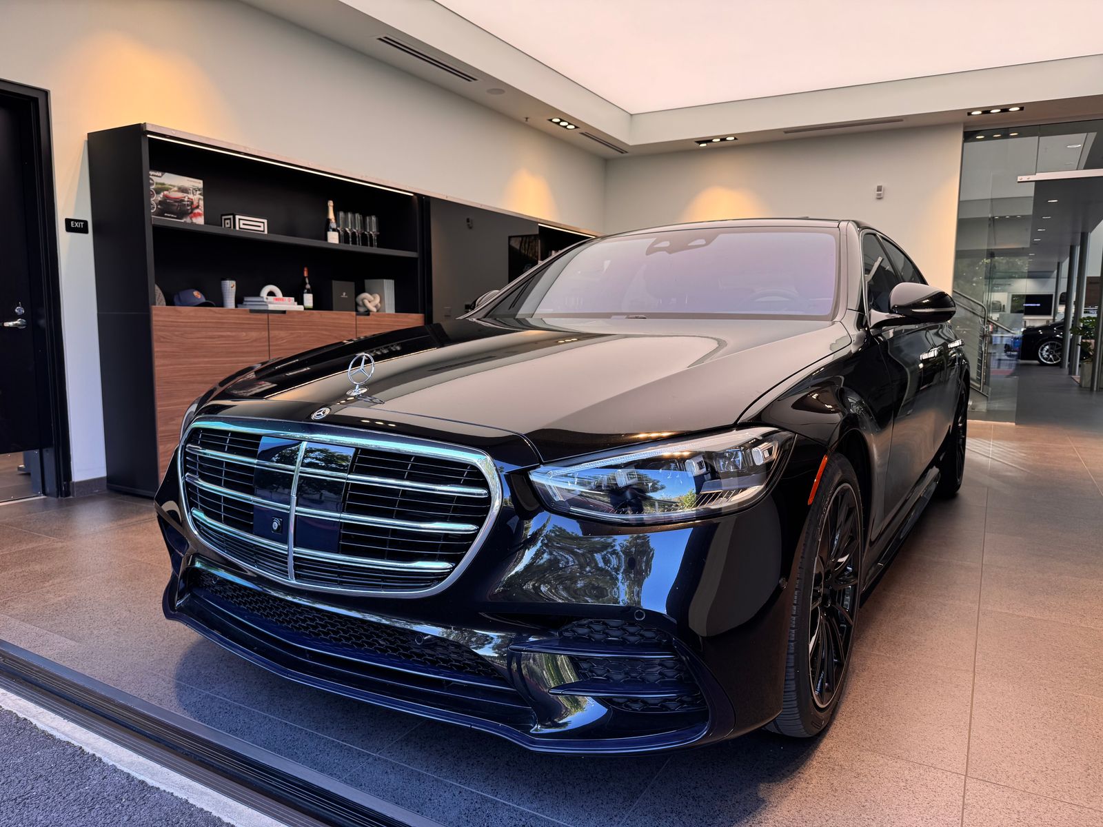 2022 Mercedes-Benz S-Class S 500 — full photo 1 of 9