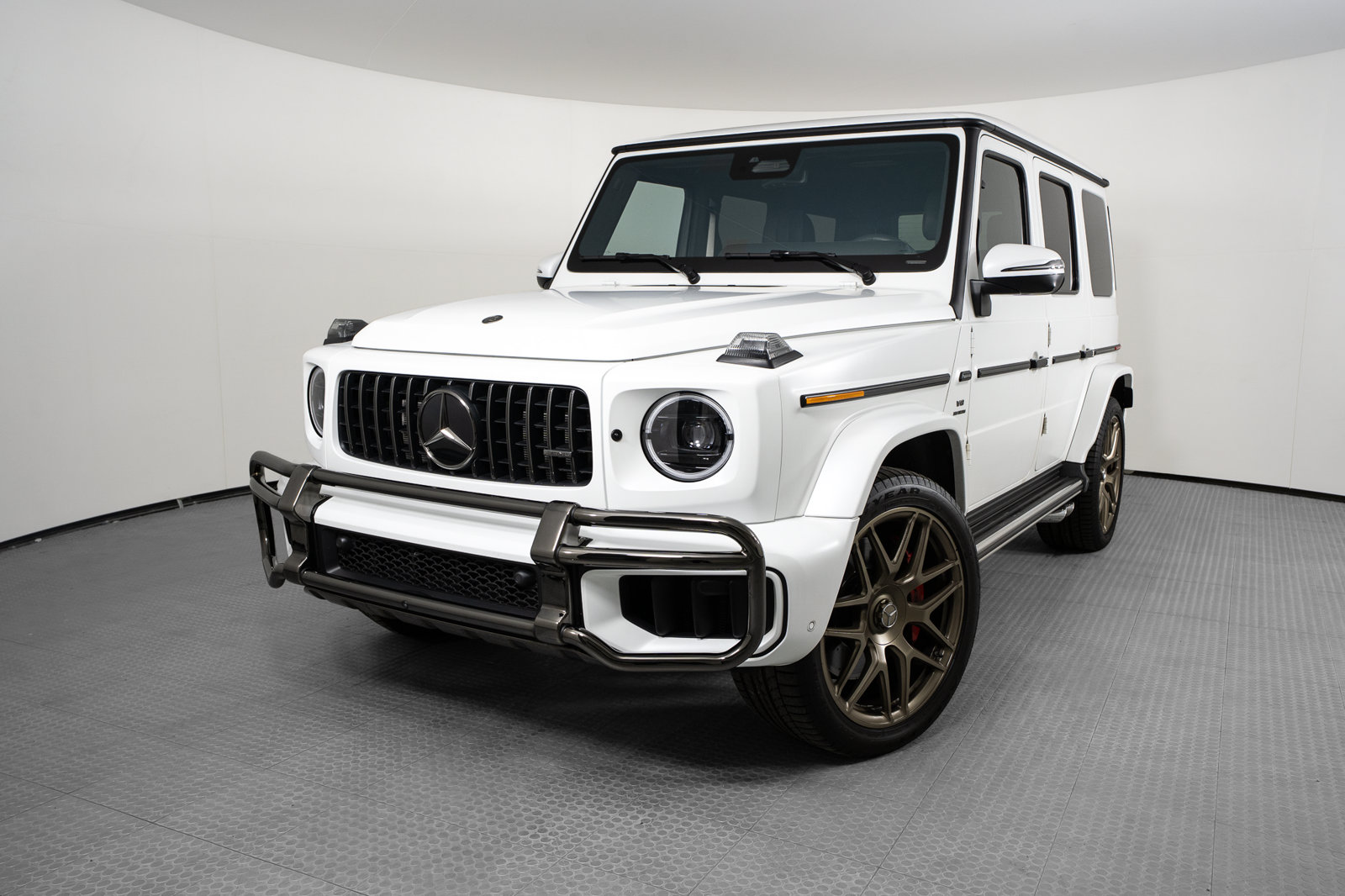 2025 Mercedes-Benz G-Class G 63 AMG® — foto 1 de 48