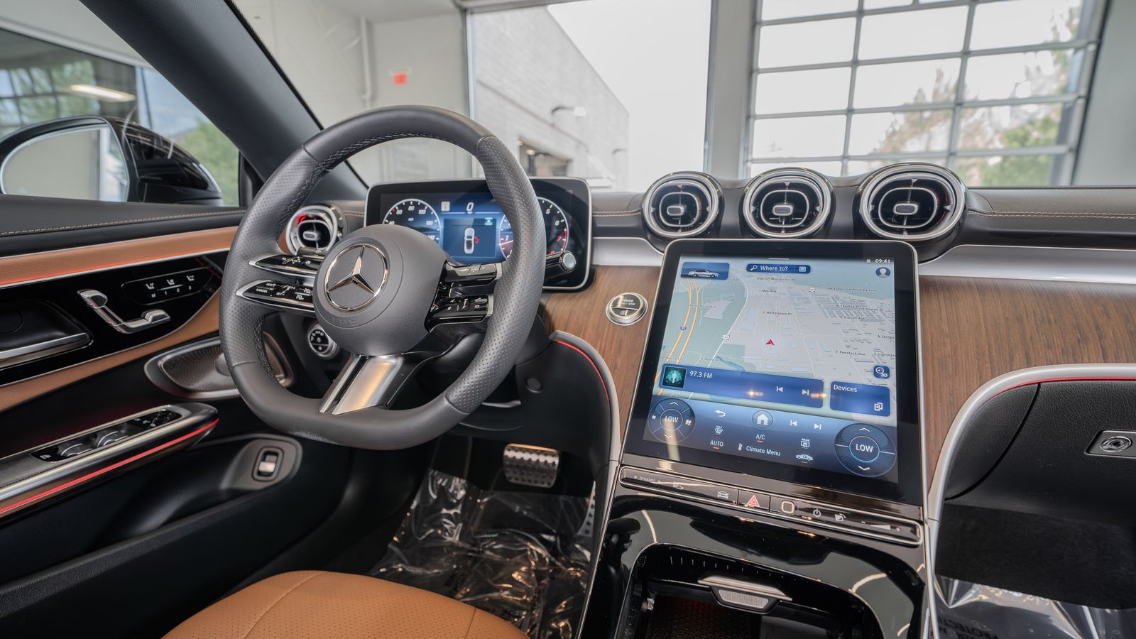 2024 Mercedes-Benz CLE CLE 300 — foto completa 21 de 39