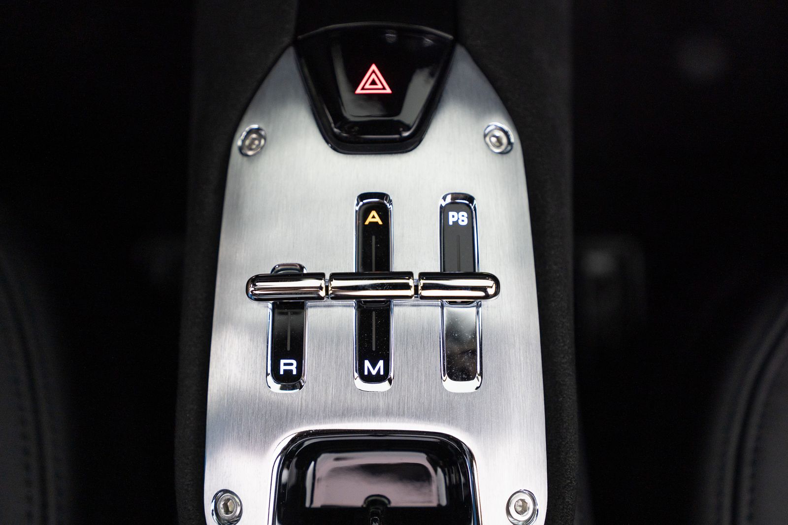 2025 Ferrari SF90 Spider — full photo 44 of 67