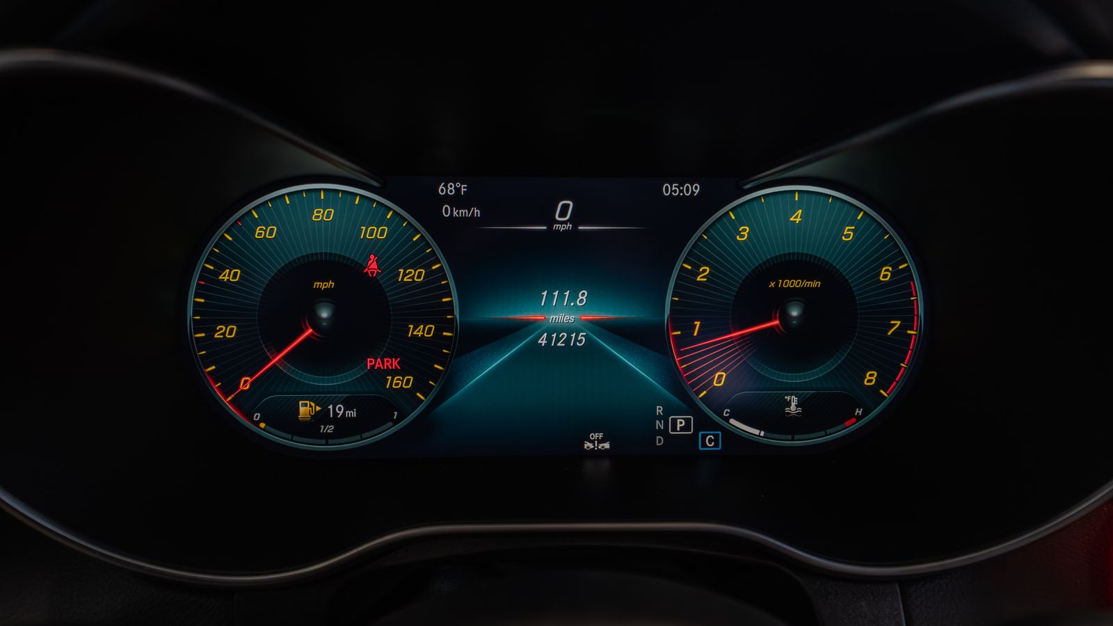 2023 Mercedes-Benz GLC GLC 300 Coupe — full photo 10 of 35