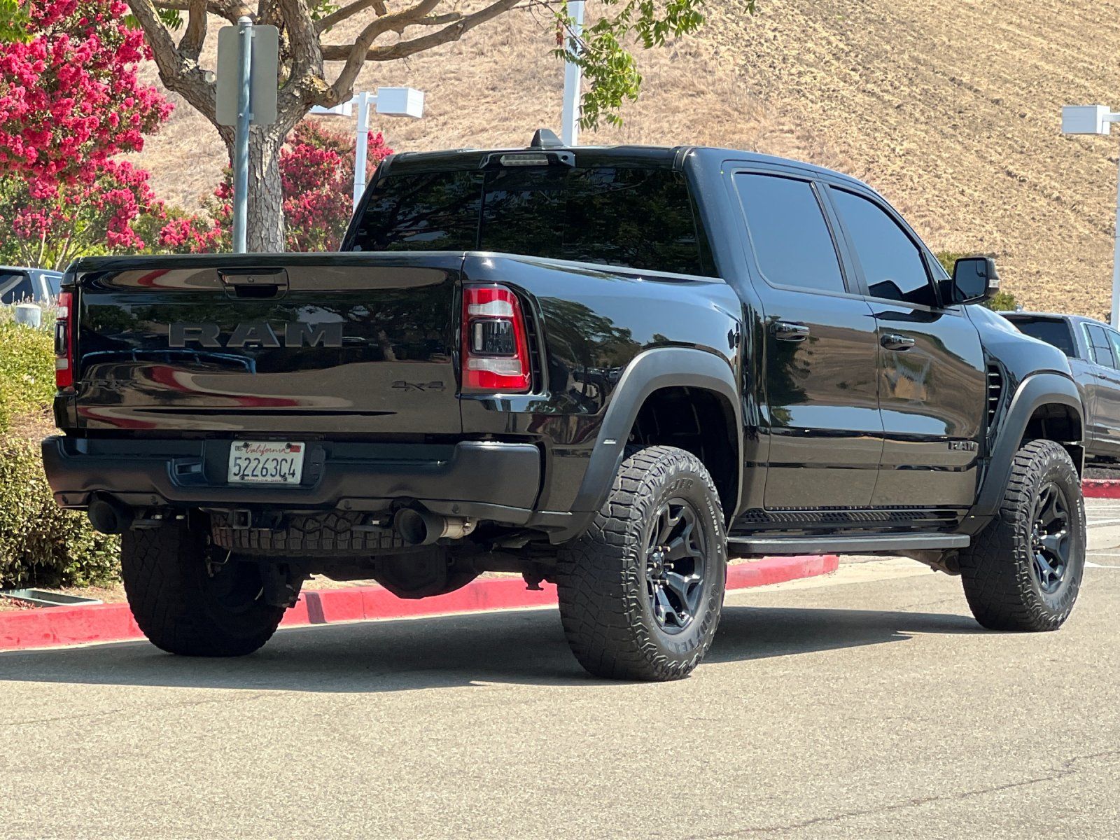 2022 Ram 1500 TRX — full photo 6 of 28