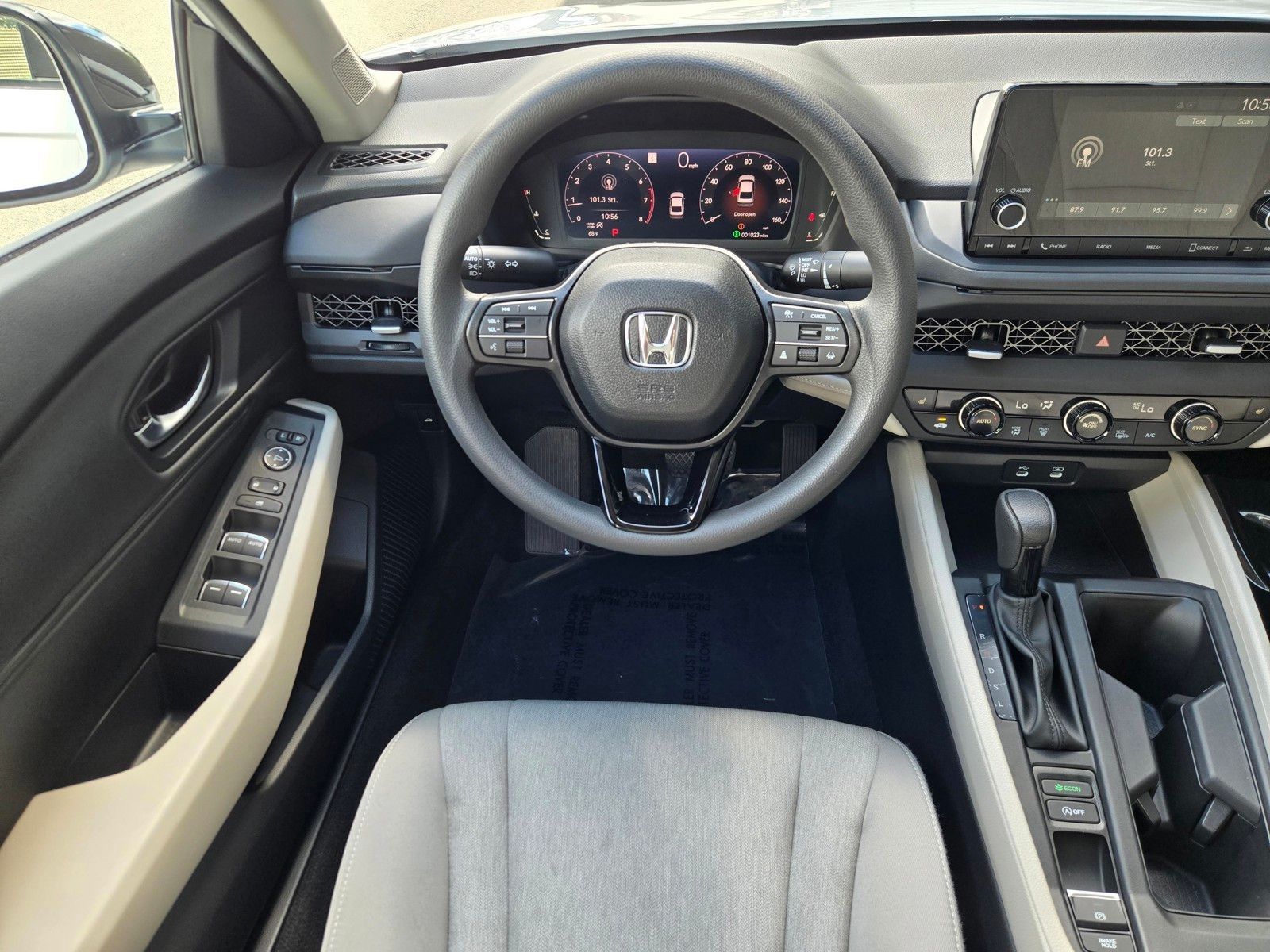 2025 Honda Accord SE — foto completa 14 de 28