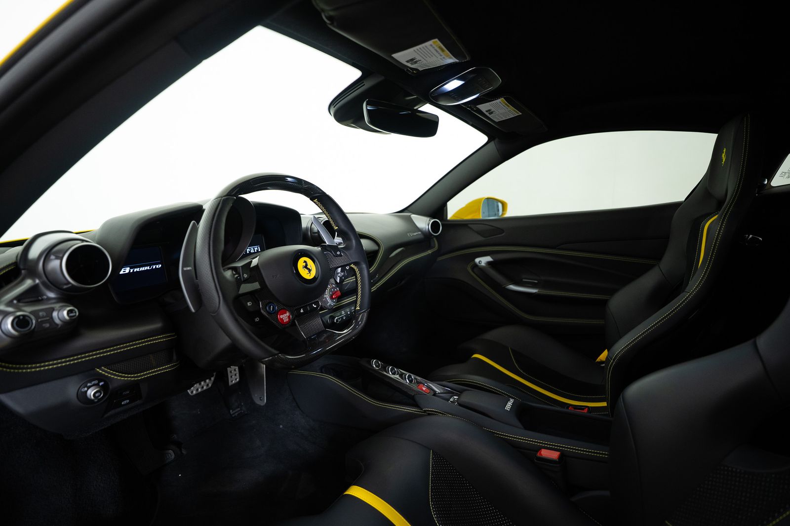 2022 Ferrari F8 Tributo — foto completa 32 de 45