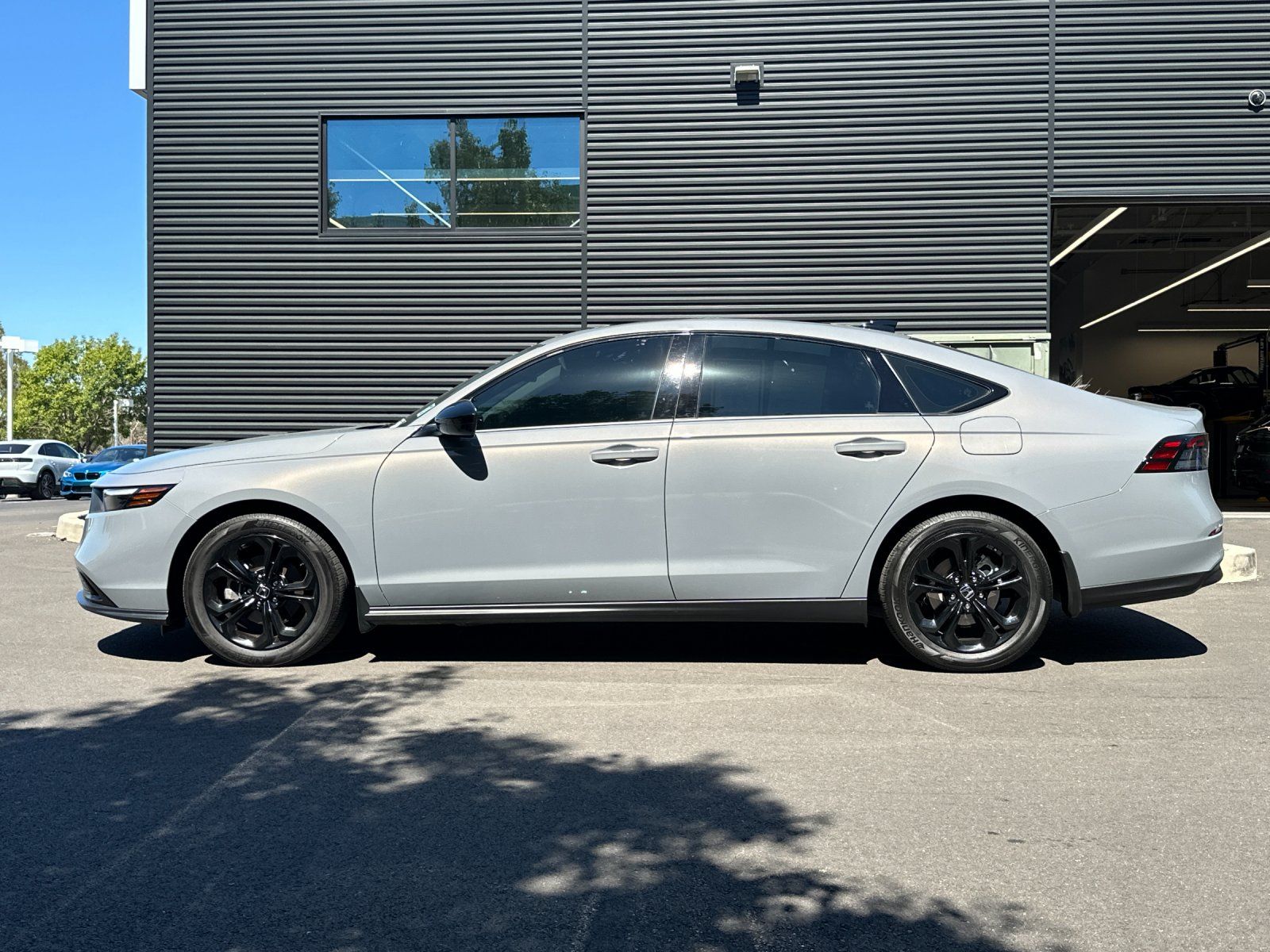 2025 Honda Accord SE — full photo 3 of 26