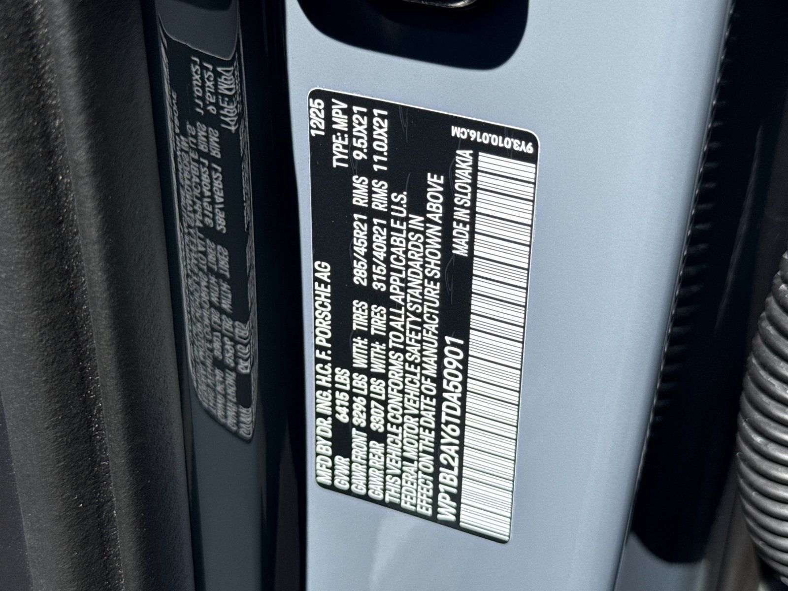 2026 Porsche Cayenne Coupe S — full photo 28 of 28