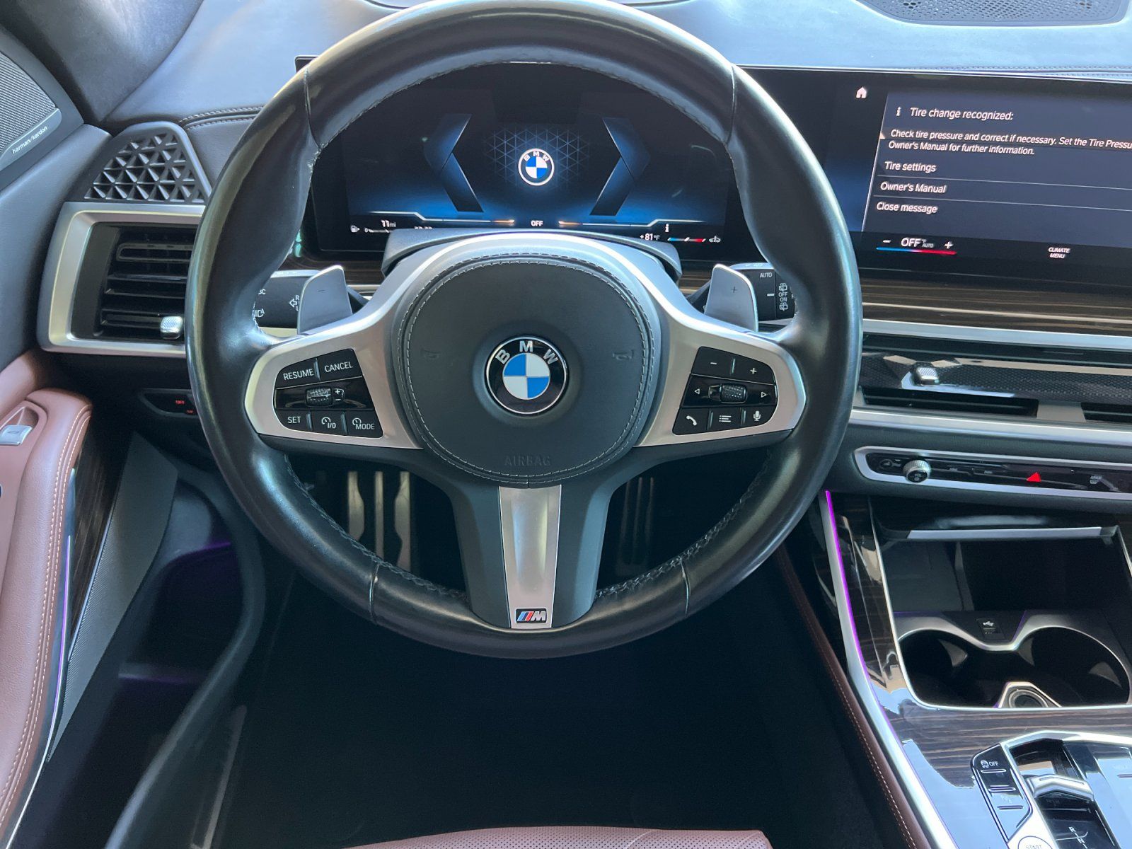 2023 BMW X7 xDrive40i — full photo 14 of 30