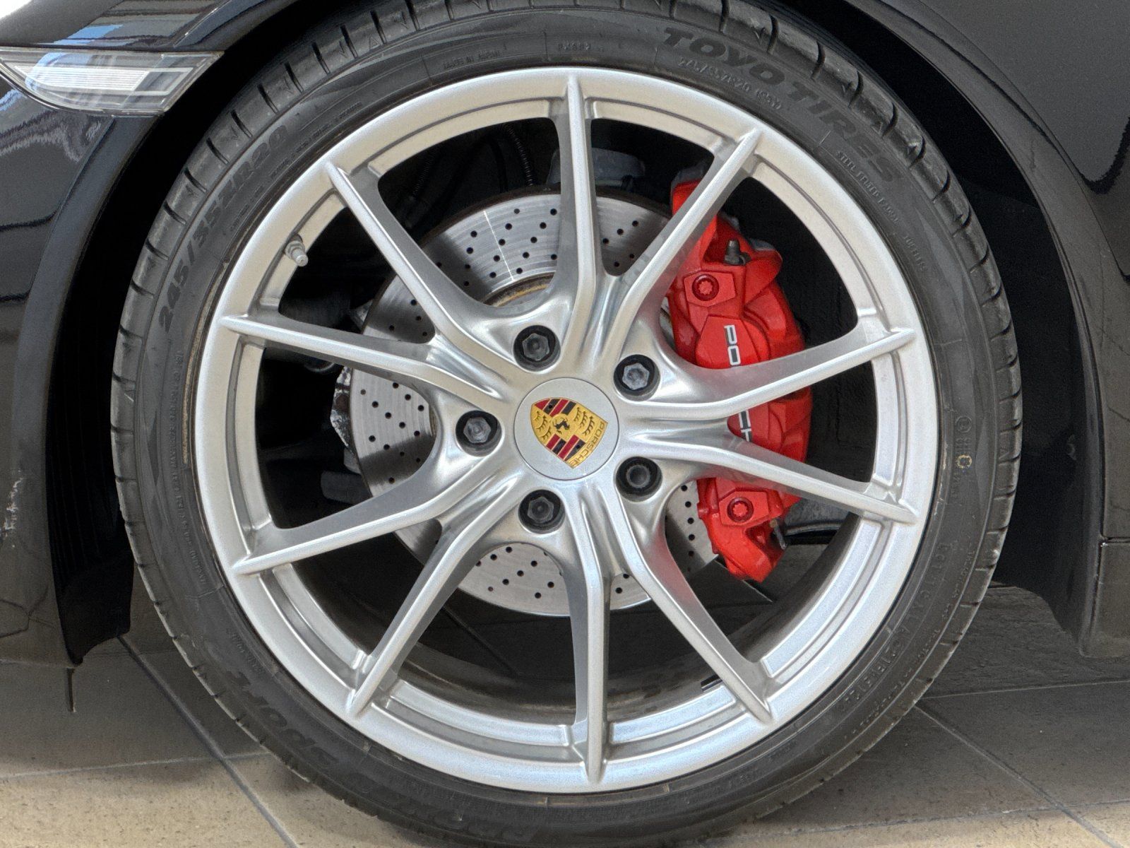 2017 Porsche 911 Carrera — full photo 27 of 29