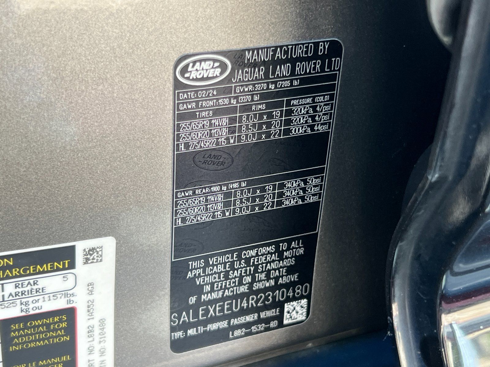2024 Land Rover Defender 110 X — foto completa 29 de 29