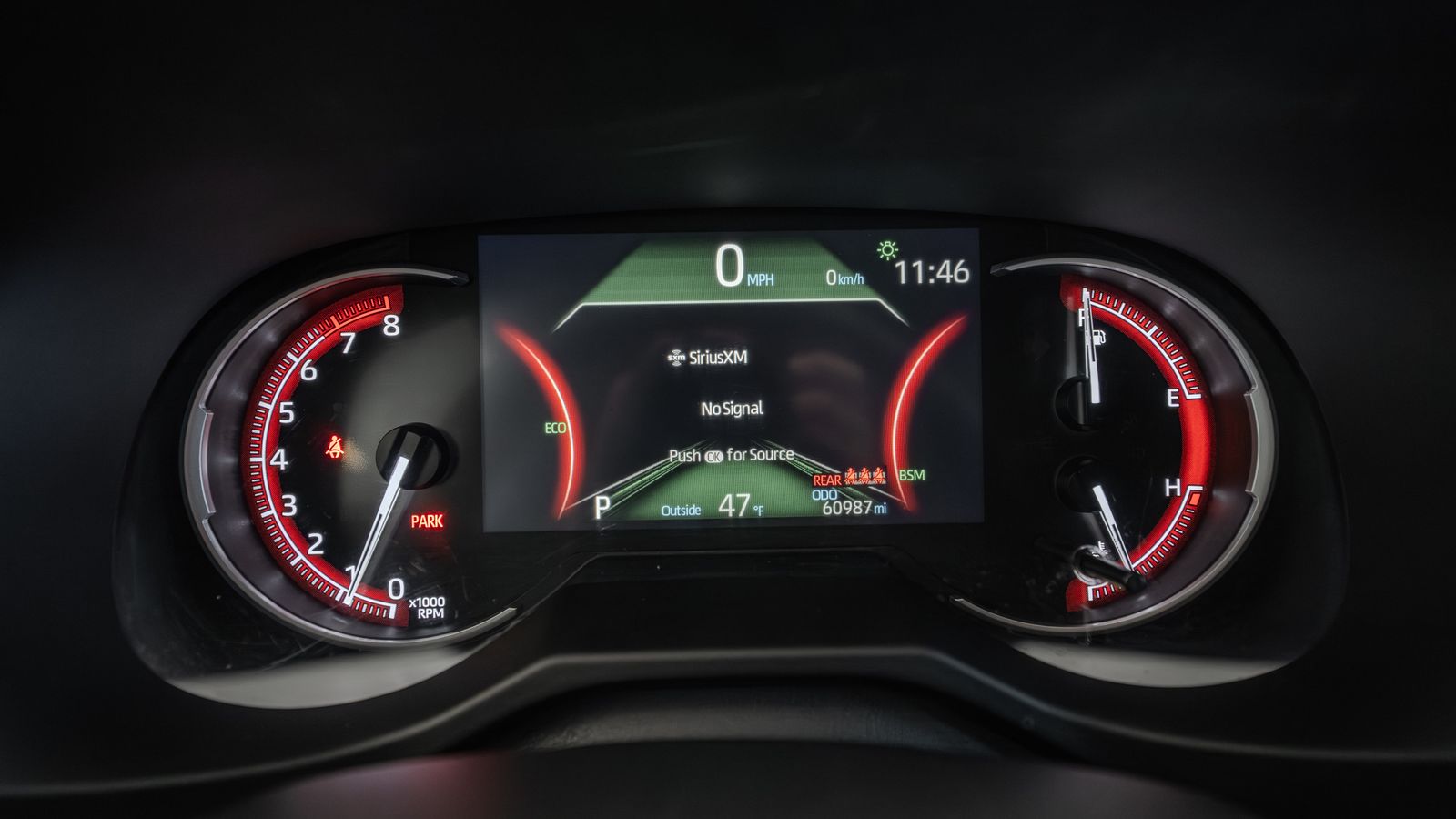2024 Toyota RAV4 XLE — foto completa 10 de 34