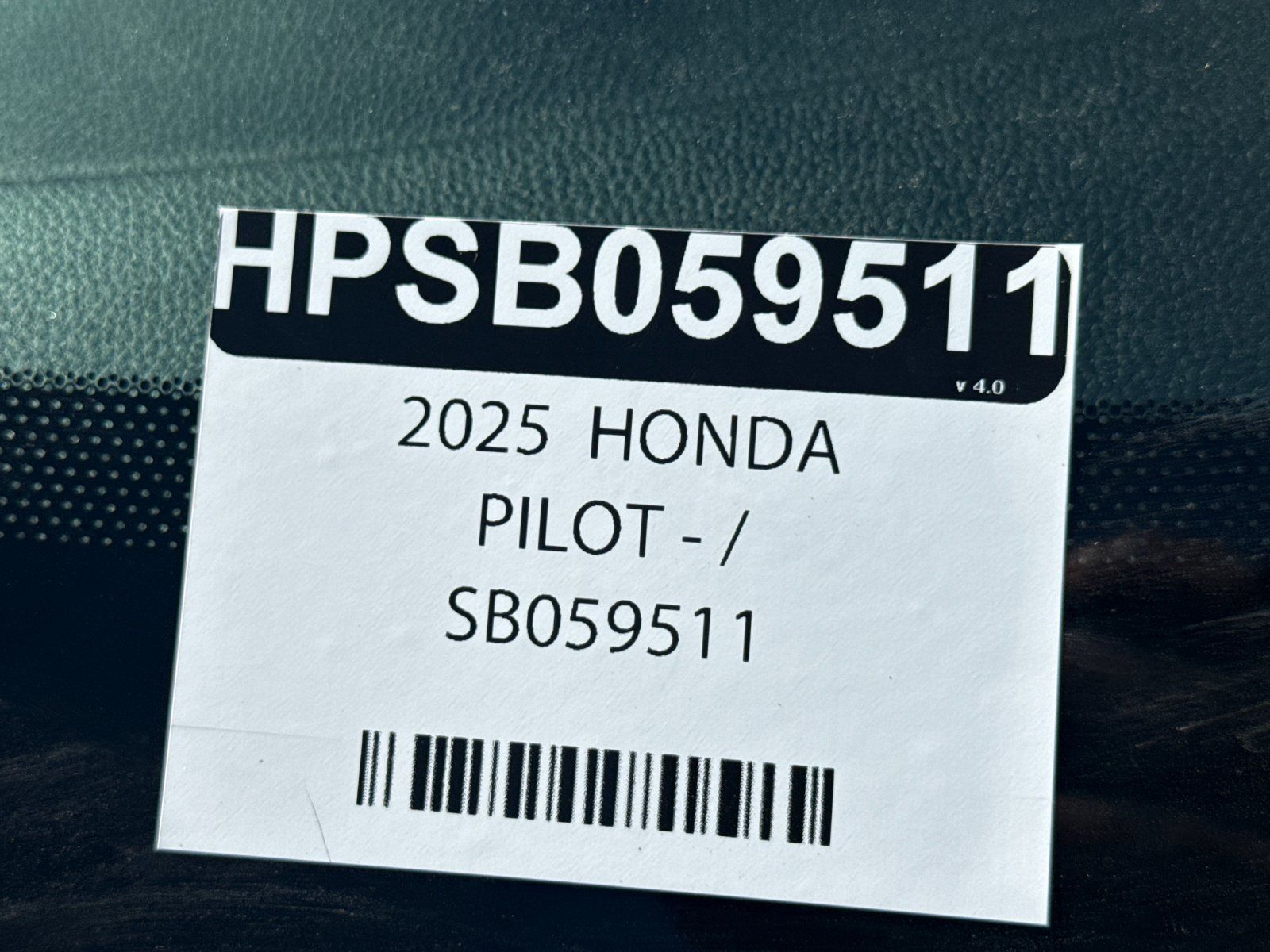 2025 Honda Pilot EX-L — full photo 3 of 3