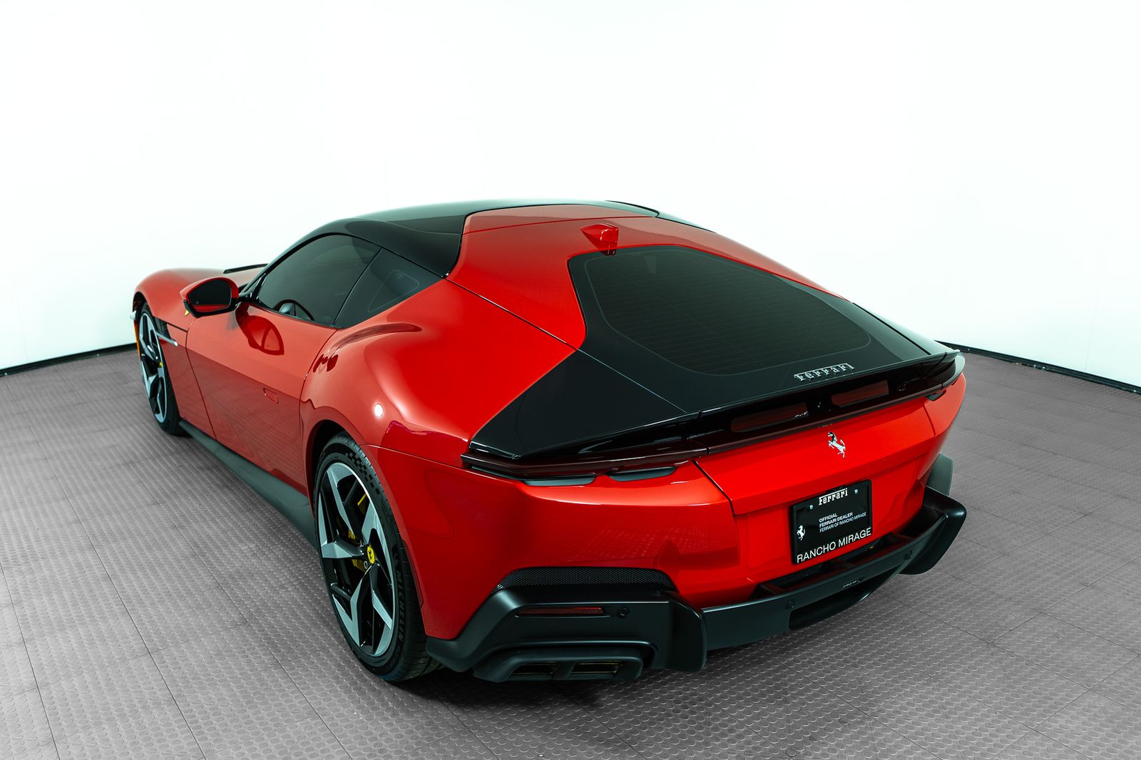 2025 Ferrari 12Cilindri — full photo 5 of 51