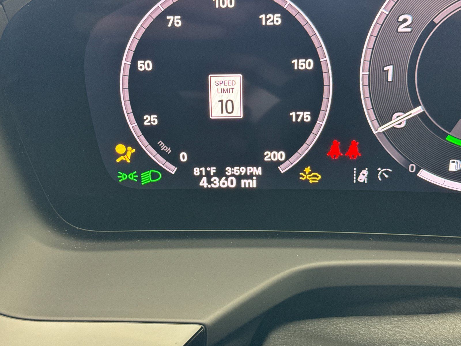 2026 Porsche Panamera E-Hybrid 4 — full photo 27 of 30