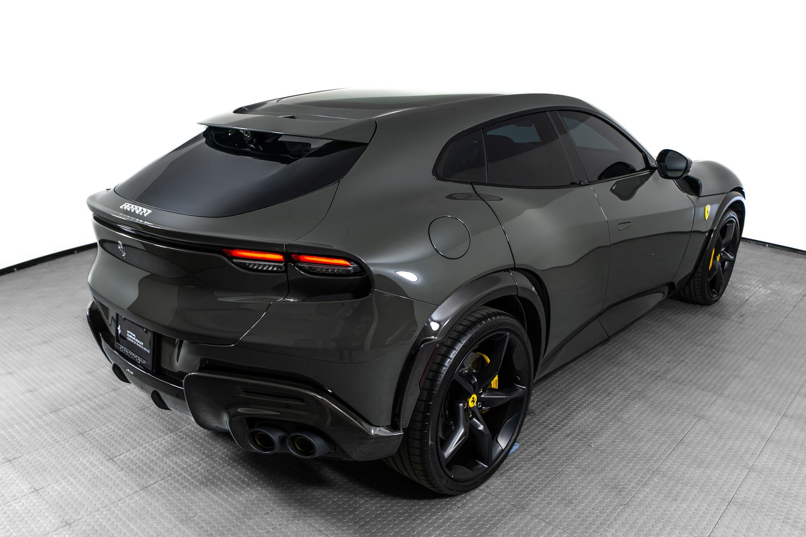 2025 Ferrari Purosangue — foto completa 61 de 66
