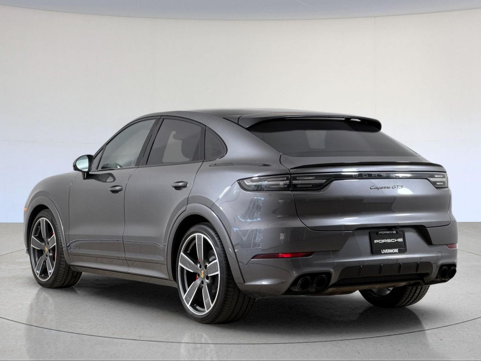 2021 Porsche Cayenne Coupe GTS — full photo 4 of 30