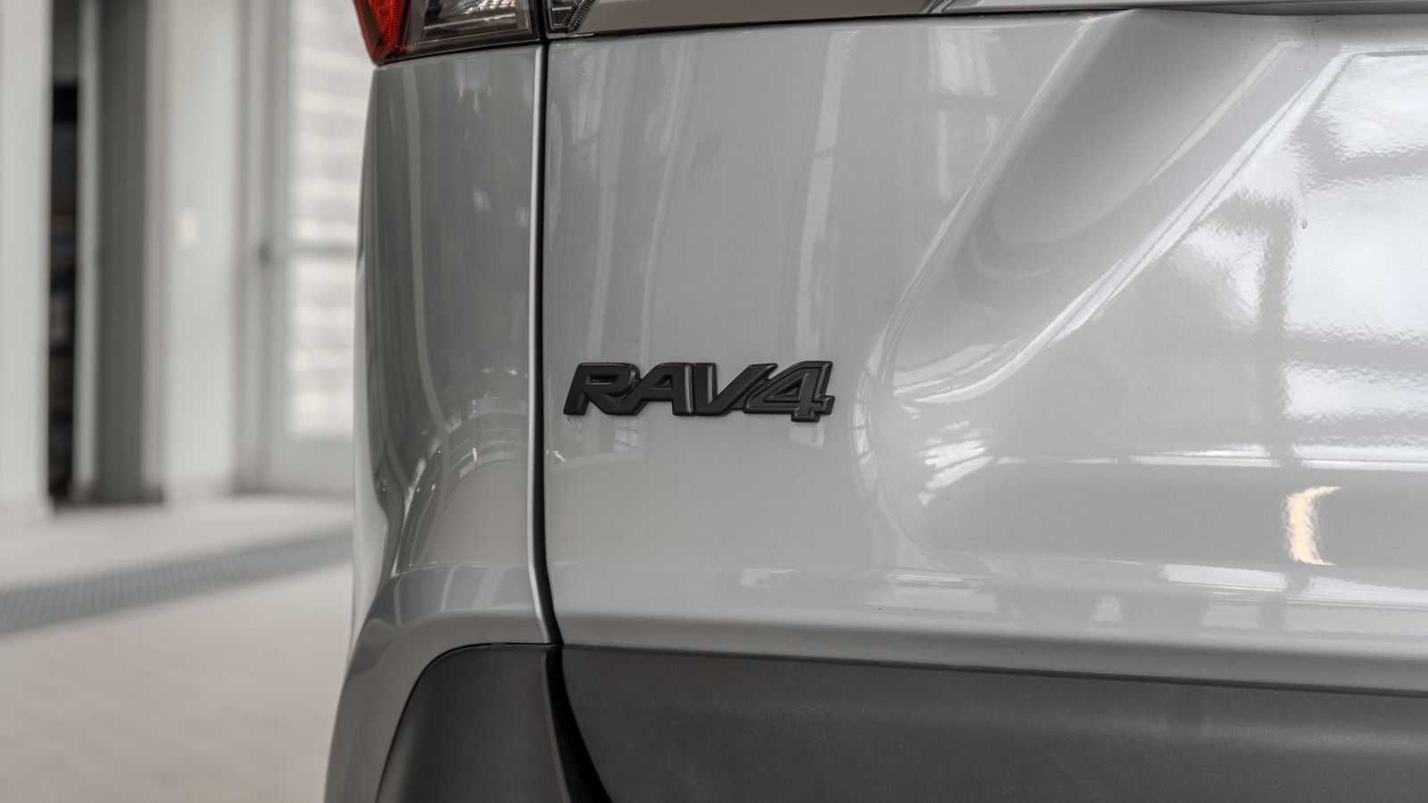 2024 Toyota RAV4 Hybrid Limited — foto completa 22 de 35