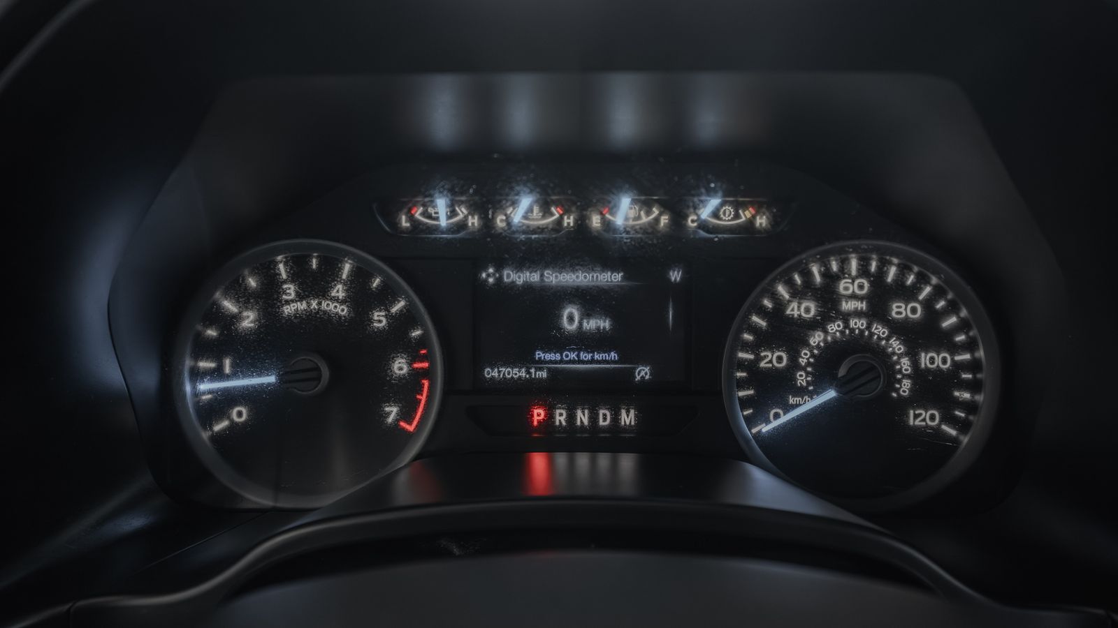 2018 Ford F-150 XLT — foto completa 10 de 33